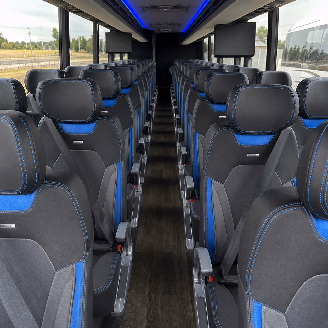 danbury charter buses for museum and cultural field trips
