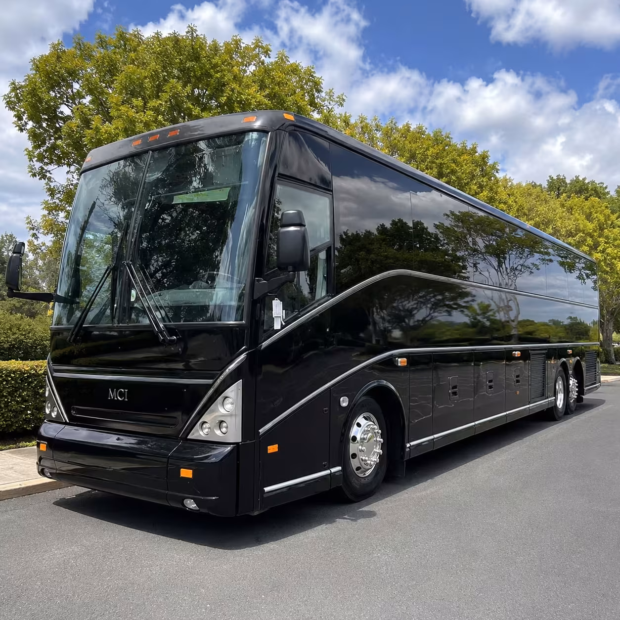 danbury concert shuttle buses for any group size