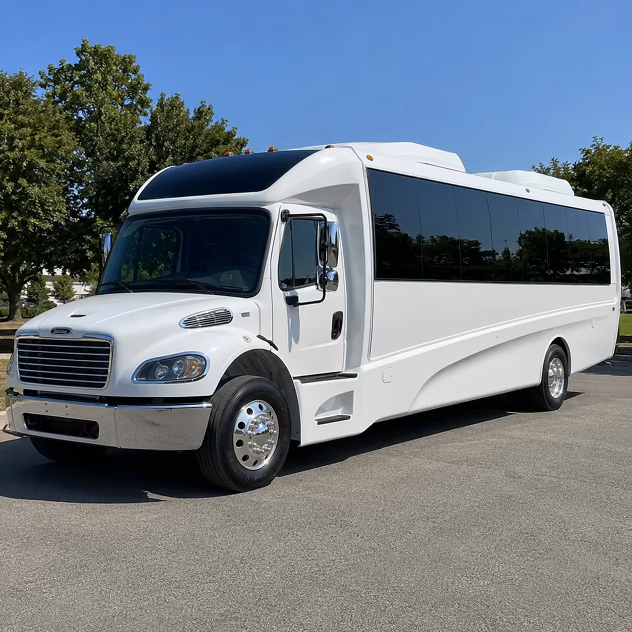 danbury minibus rentals for corporate retreats and team building