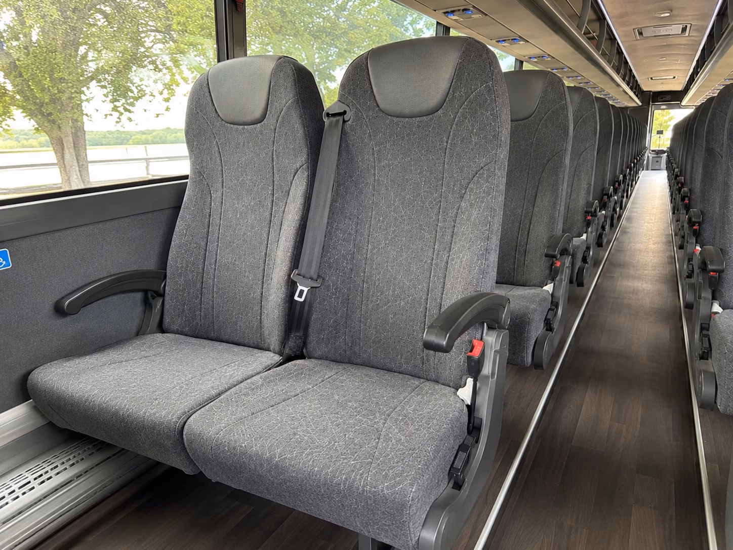 danbury wedding shuttle buses between venues and hotels